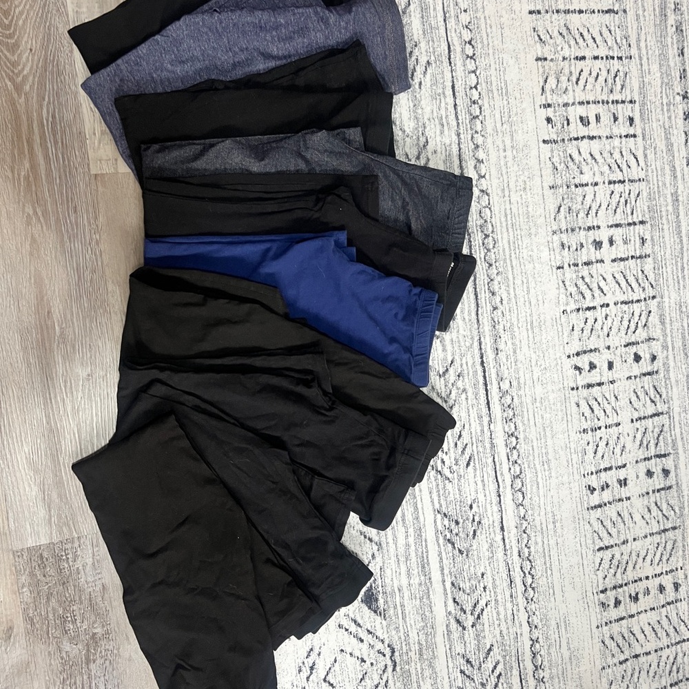 Divided Kids Black and Navy Leggings Set